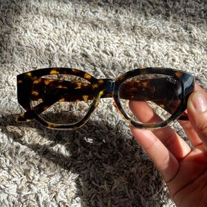 Dezi Sunglasses “Charge It”